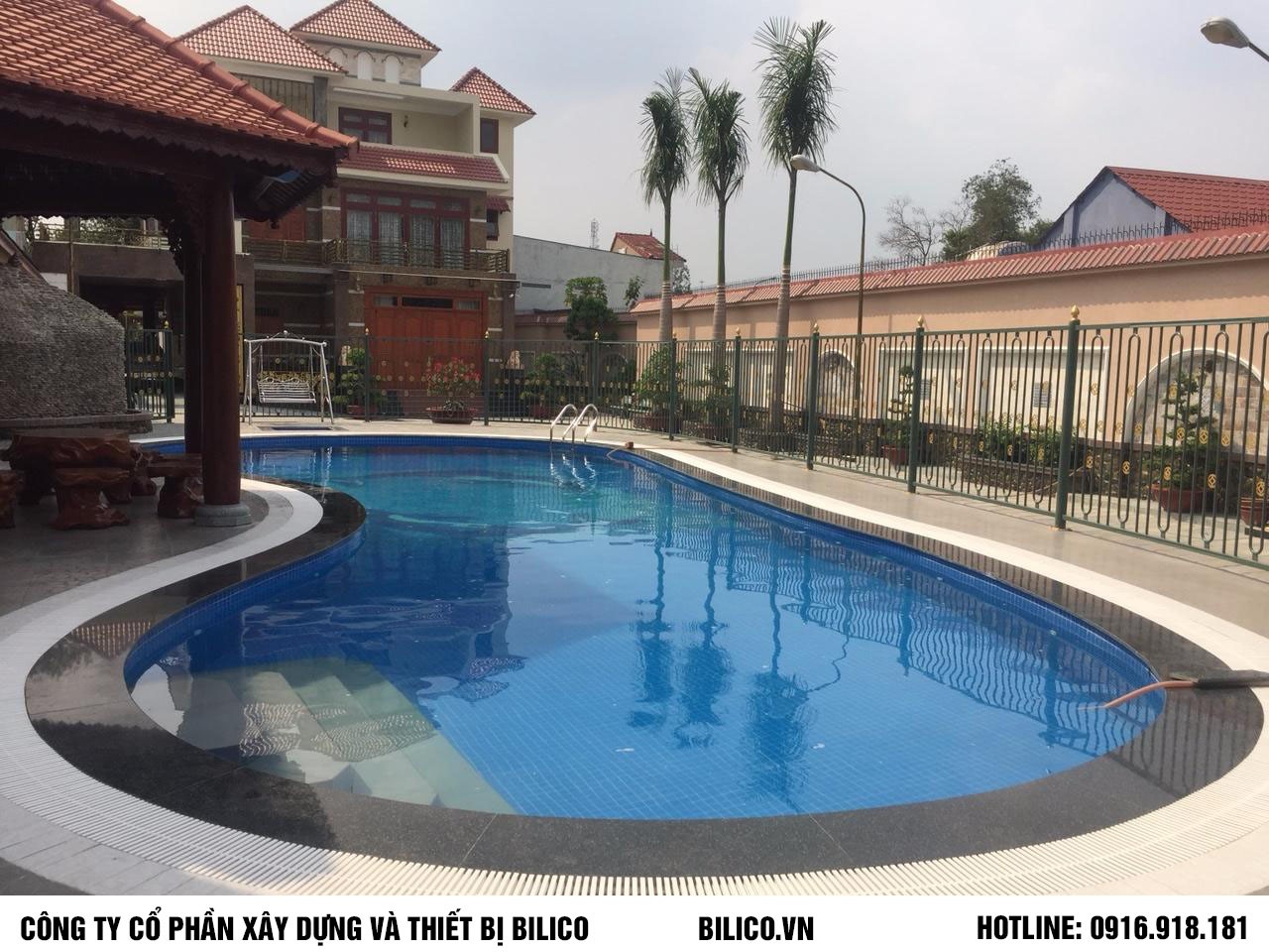 bể bơi gia đình anh Dũng