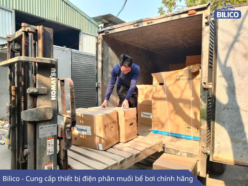 Thiết bị điện phân muối bể bơi