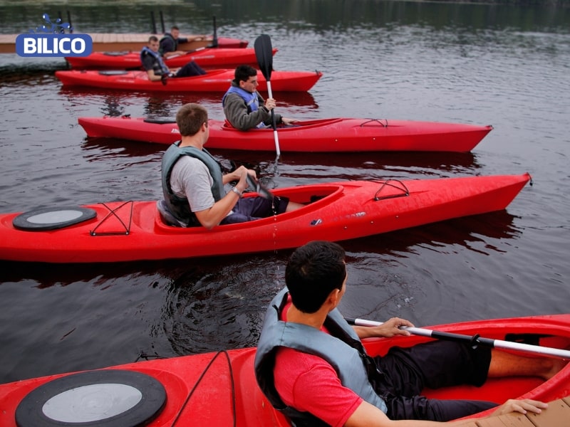 Giá thuyền Kayak nhựa