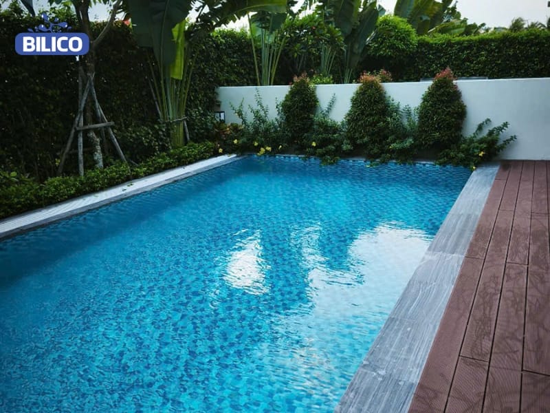 Bể bơi gia đình chị Phương sau khi được vệ sinh sạch sẽ Bể bơi gia đình chị Phương sau khi được vệ sinh sạch sẽ