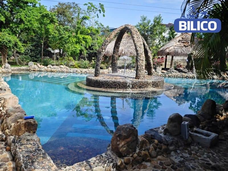 Dự án thi công và lắp đặt thiết bị bể bơi resort cho chị Hương tại Ba Vì